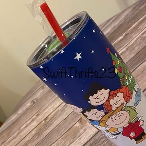 Peanuts Holiday Tumbler with Lid and Straw